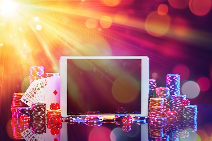 Pengguna mobile membaca dompet digital